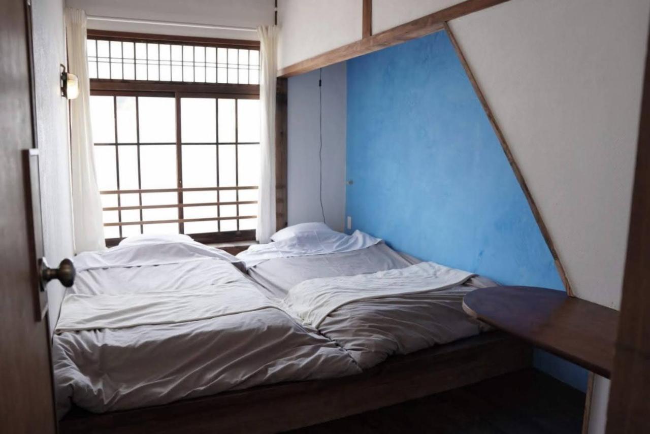 Taketa Ekimae Hostel Cue ภายนอก รูปภาพ